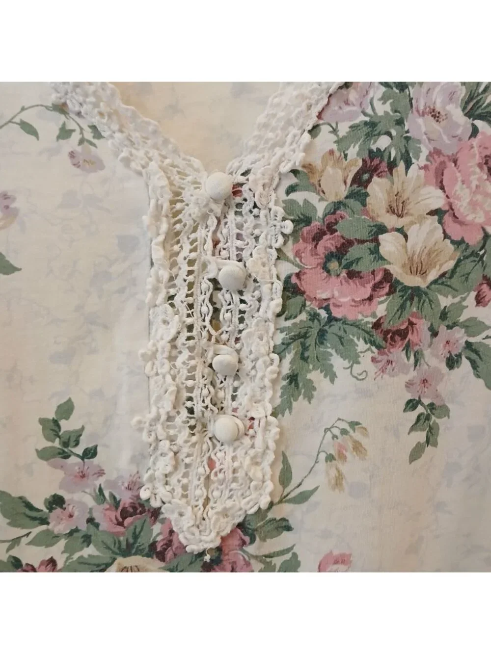 Earth Angels Floral Nightgown Large 100% Cotton Lace Trim VTG Made Hong Kong D33 - Picture 5 of 6